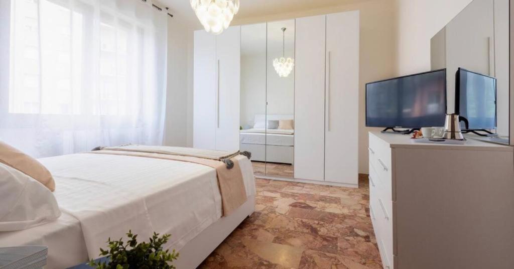 Como Diamond Apartment Lipomo Ngoại thất bức ảnh