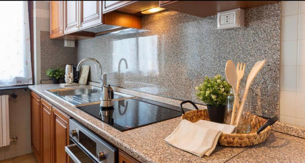 Como Diamond Apartment Lipomo Ngoại thất bức ảnh
